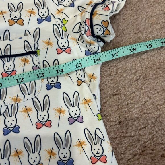 Roller Rabbit Celebration Bunnies Polo Pajama Set Size P - Picture 8 of 15
